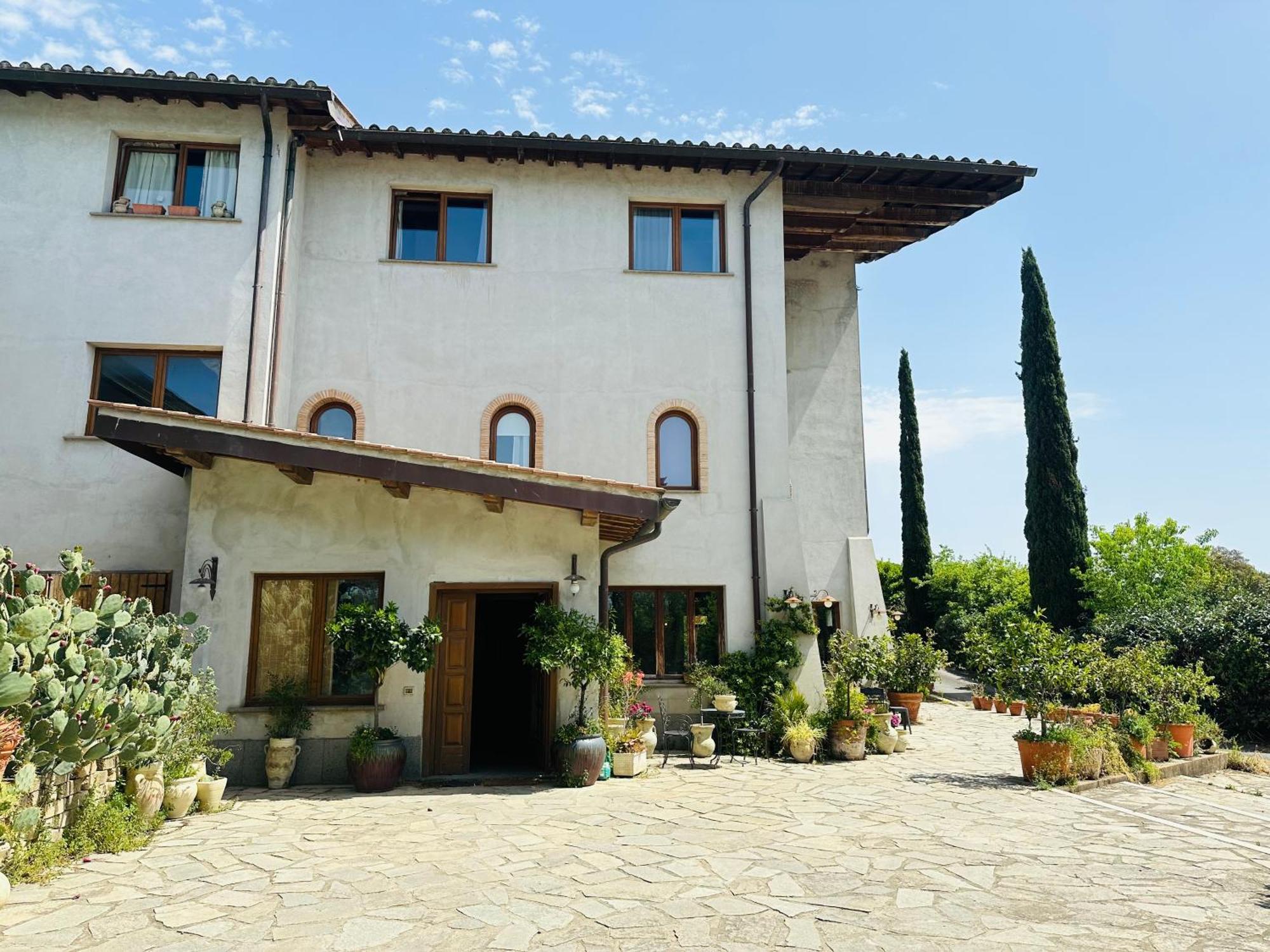 In - Bb - Country House, Rent- Roma Affittacamere Le Rughe